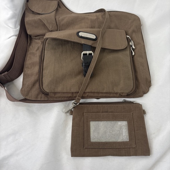 Baggallini Messenger Crossbody Shoulder Bag Purse Travel Brown Blue Interior - Picture 8 of 12